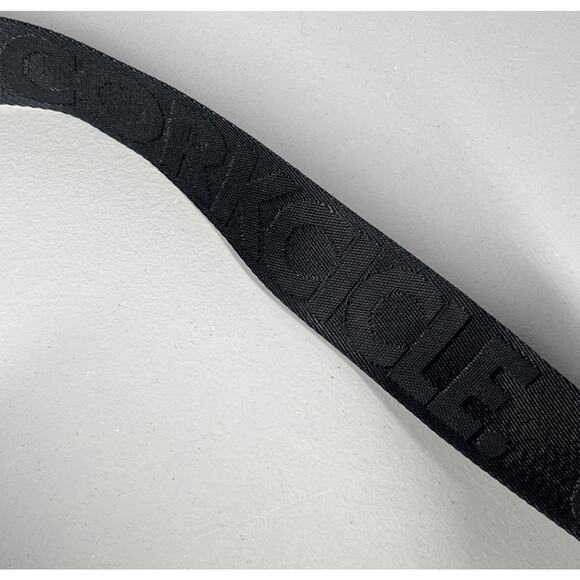 Disney x Corkcicle Mickey Mouse Black Crossbody Water Bottle Sling Bag - Picture 9 of 13